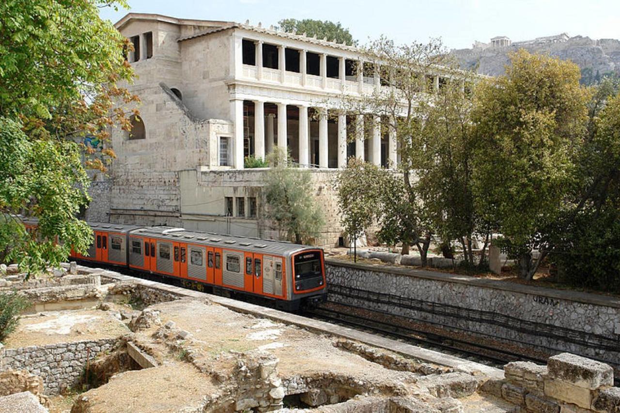 Pale Coloured Apt In Athens Historic Centre Eksteriør bilde